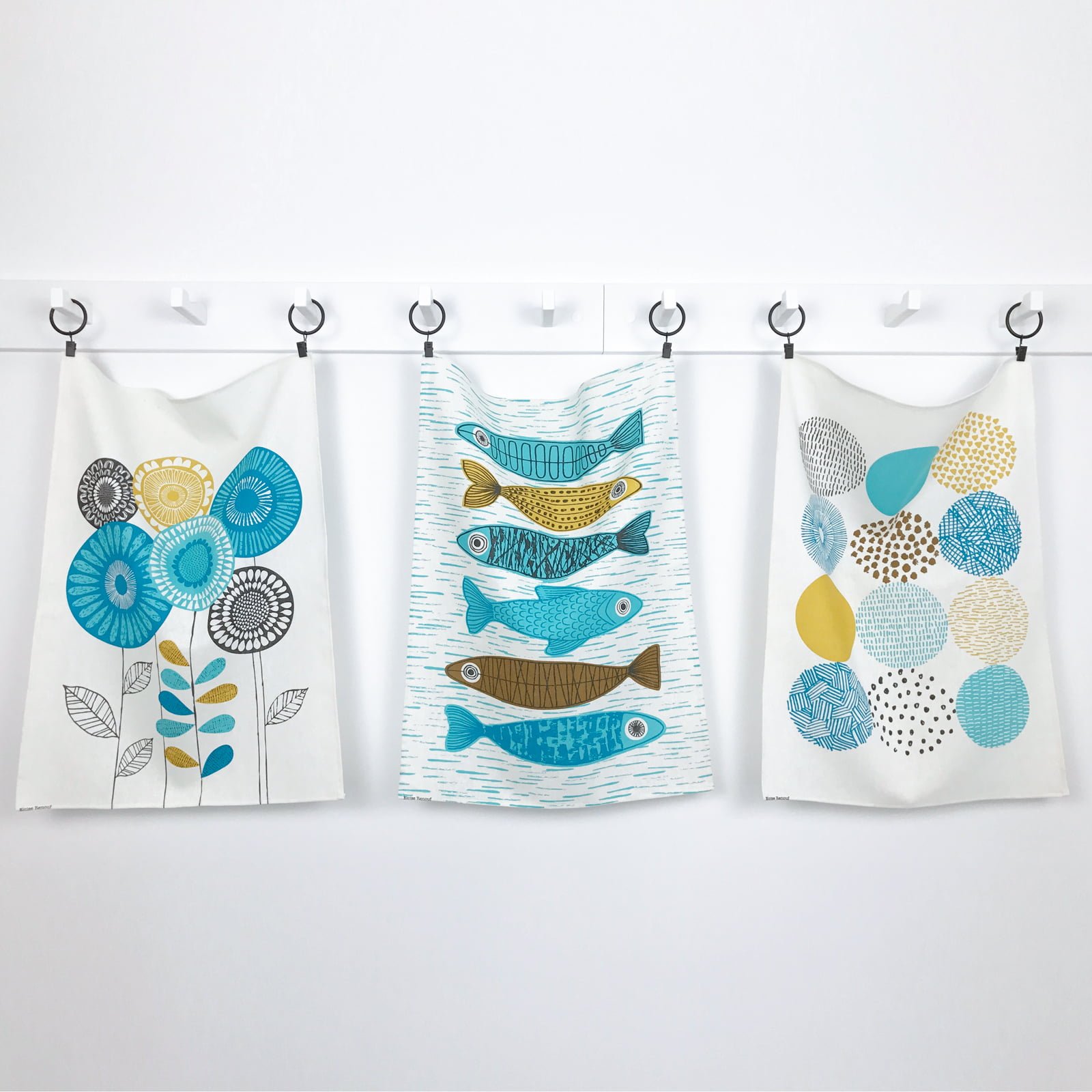 British Invasion Cloud 9 Fabric DIY Towel Panel 24 x 54 in Linen Cotton Mix Makes 3 Dish Tea Towels